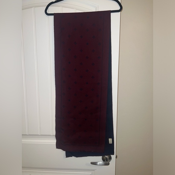 Gucci Scarf - Picture 5 of 8